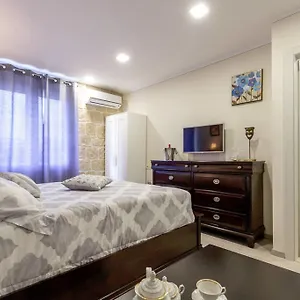 Nocleg ze śniadaniem Metropole Luxury ****
